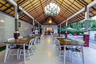 Restoran 4 Kesari Glory Nusa Penida by Pramana Villas