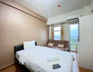 Kamar Tidur 2 Cozy Studio Apartment with Great View at Oxford Jatinangor By Travelio