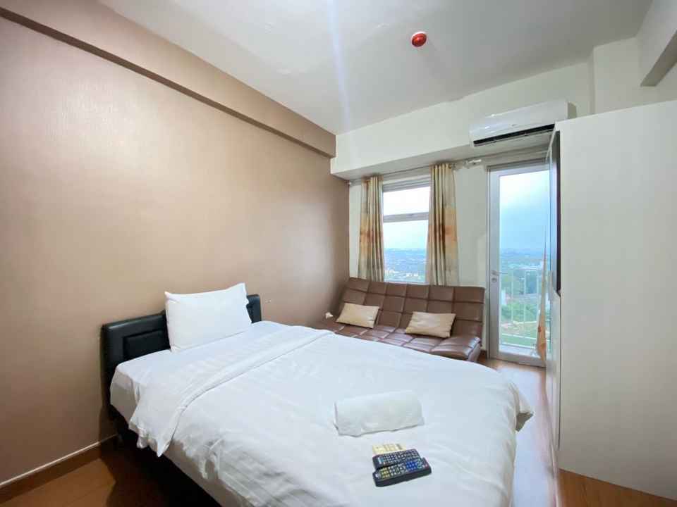 Harga kamar Cozy Studio with Great View at Easton Park Jatinangor By