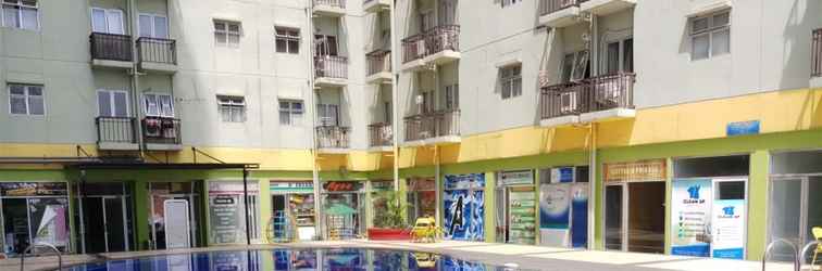 Lobi Spacious and Cozy 2BR at Suites @Metro Apartment By Travelio