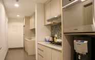 Bedroom 6 Comfort 3BR at Simprug Park Residences By Travelio Premium