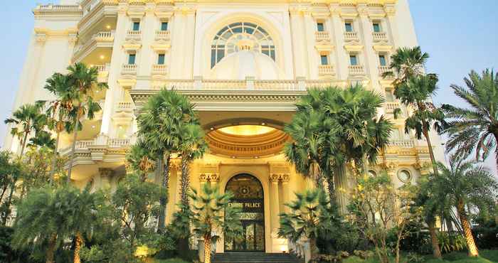 Exterior GRAND EMPIRE PALACE HOTEL