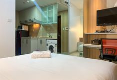 Bedroom 2 Cozy and Well Appointed Studio at West Vista Apartment By Travelio