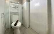 In-room Bathroom 5 Spacious and Tidy 2BR at Gateway Ahmad Yani Apartment By Travelio