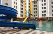 Swimming Pool 6 Cozy Stay Studio Apartment at Paramount Skyline By Travelio