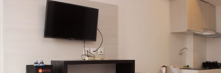 ロビー Cozy Living and Tidy Studio at Urbantown Apartment Karawang By Travelio
