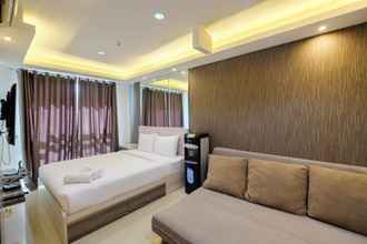 Bilik Tidur 4 Comfy and Modern 1BR Apartment at Woodland Park Residence By Travelio