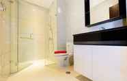 In-room Bathroom 4 Best Price and Warm 1BR Brooklyn Apartment near IKEA Alam Sutera by Travelio