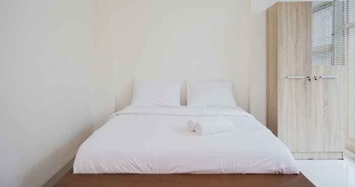 ห้องนอน High Floor and Comfort Studio at Brooklyn Alam Sutera Apartment By Travelio