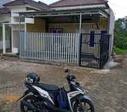 Exterior 2 Villa Bambu Kuning