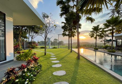 Swimming Pool The Valerian Villa Ubud
