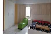 Kamar Tidur 6 Apartment Cibubur Village by Merlyn Rooms