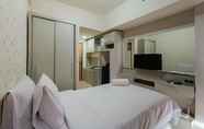 Kamar Tidur 3 Relax and Warm Studio at Vida View Makassar Apartment By Travelio