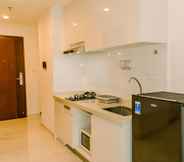 Bedroom 5 Tidy and Elegant 2BR at Sky House BSD Apartment By Travelio