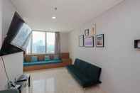 Ruang untuk Umum Strategic and Luxury 1BR Apartment at The Empyreal Epicentrum By Travelio