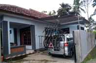 Bangunan AGUS HIDDEN HOMESTAY