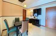 Bilik Tidur 4 Spacious Bohemian 2BR Apartment at Marbella Suites Dago Pakar Bandung By Travelio