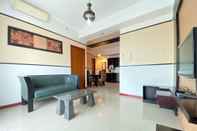 Lobi Spacious Bohemian 2BR Apartment at Marbella Suites Dago Pakar Bandung By Travelio