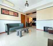 Lobby 3 Spacious Bohemian 2BR Apartment at Marbella Suites Dago Pakar Bandung By Travelio