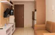 Kamar Tidur 3 Best Deal 2BR at Cinere Bellevue Suites Apartment By Travelio