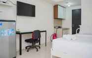 Kamar Tidur 3 Cozy and Comfort Stay Studio at Baileys Apartment By Travelio