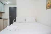 Bilik Tidur Cozy and Comfort Stay Studio at Baileys Apartment By Travelio