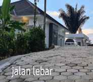 Exterior 6 Dapur Blessing Villa