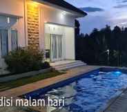 Exterior 2 Dapur Blessing Villa