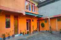 Exterior Villa Homestay Wisata 1