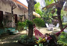 Luar Bangunan 4 Salty Sea Guesthouse
