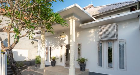 外観 2 Pondok Maica