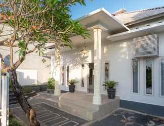 Exterior 2 Pondok Maica