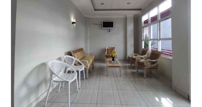 Lobby Efthree Homestay (Syariah)