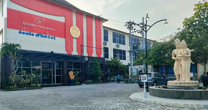 Bangunan Golden Ganesha Hotel Yogyakarta by Ecommerceloka