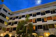 Exterior Naraigrand Hotel 