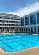 SWIMMING_POOL Naraigrand Hotel 