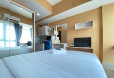 Common Space 2 Artsy Studio at Taman Melati Jatinangor Apartment By Travelio
