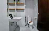 In-room Bathroom 4 Comfy and Elegant Studio Casa De Parco Apartment near ICE BSD By Travelio