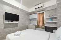 Ruang untuk Umum Cozy and Warm Studio at Paltrow City Apartment By Travelio