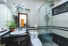 Toilet Kamar 3 Hotel Ngoc Tram