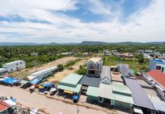 Atraksi di Area Sekitar 2 Hotel Ngoc Tram