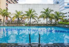 Hồ bơi 7 Comfy and Minimalist Studio at Tamansari Semanggi Apartment By Travelio