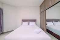 Bedroom Comfy and Minimalist Studio at Tamansari Semanggi Apartment By Travelio