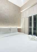 BEDROOM Comfy and Stylish Studio at Taman Melati Jatinangor Apartment By Travelio