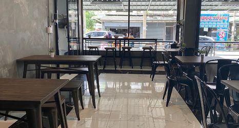 ロビー 2 Bansuay Apartment and Hotel - Rattanathibet