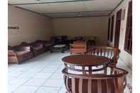 Common Space Paniisan Hotel Carita