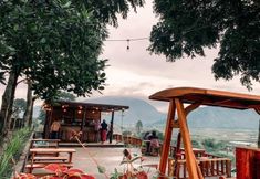 Restaurant 5 Hajj Maulia Resto & Camping Ground