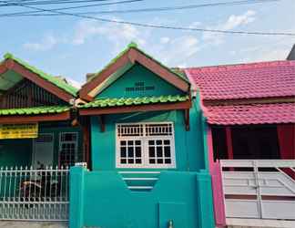 Bangunan 2 D'Green House (Man Only)