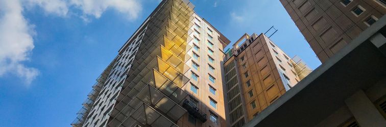 Lobby Strategic 2BR Apartment at Istana Sahid Sudirman By Travelio