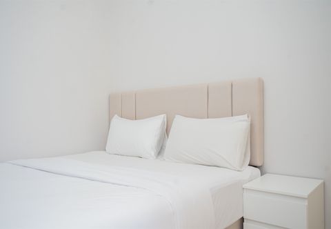 Bedroom Modern and Nice Studio at Transpark Bintaro Apartment By Travelio